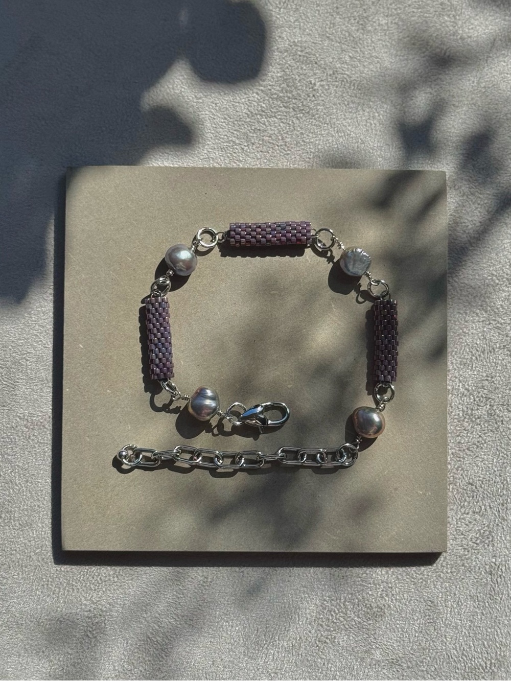 Handcrafted Purple Miyuki Bead Bracelet with Lilac Pearl - Platinum-Plated